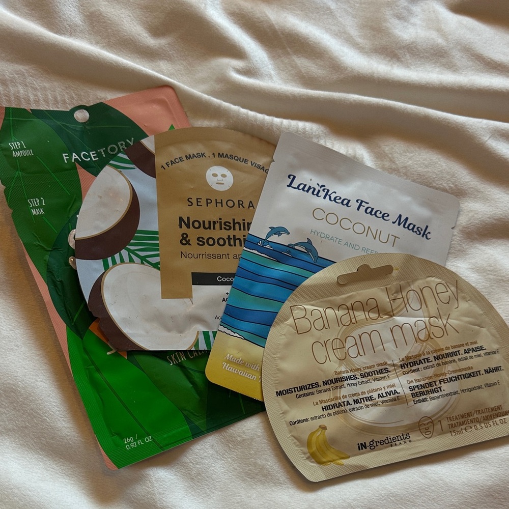 Sephora Coconut Nourishing Face Mask - Green and White